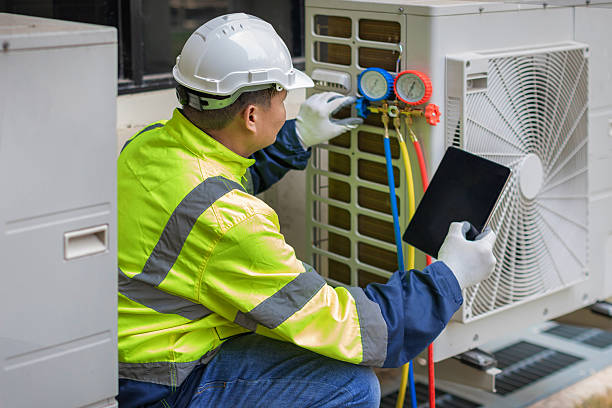 Professional Hvac Installation technician working in Rougon, LA